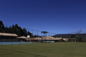 R9